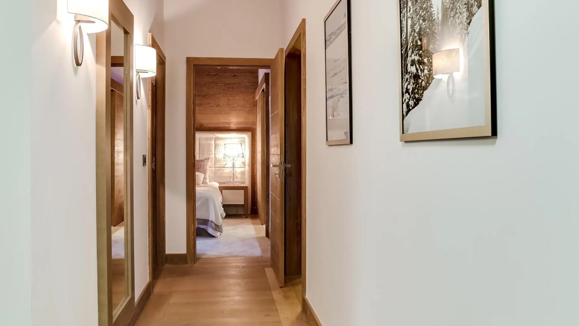 Apartamento Appartement 4 Pieces De Luxe, A Deux Pas Des Pistes Et Commerces, Avec Parking Et Acces Fitness A Courchevel - Fr-1-562-35